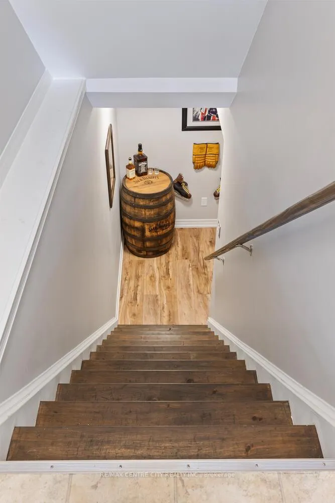 Photo 27 of 56 Mapleridge Crescent, Thames Centre, Dorchester — HOMEH