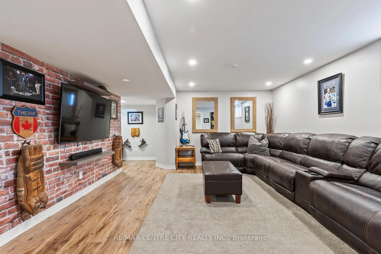 Photo 29 of 56 Mapleridge Crescent, Thames Centre, Dorchester — HOMEH