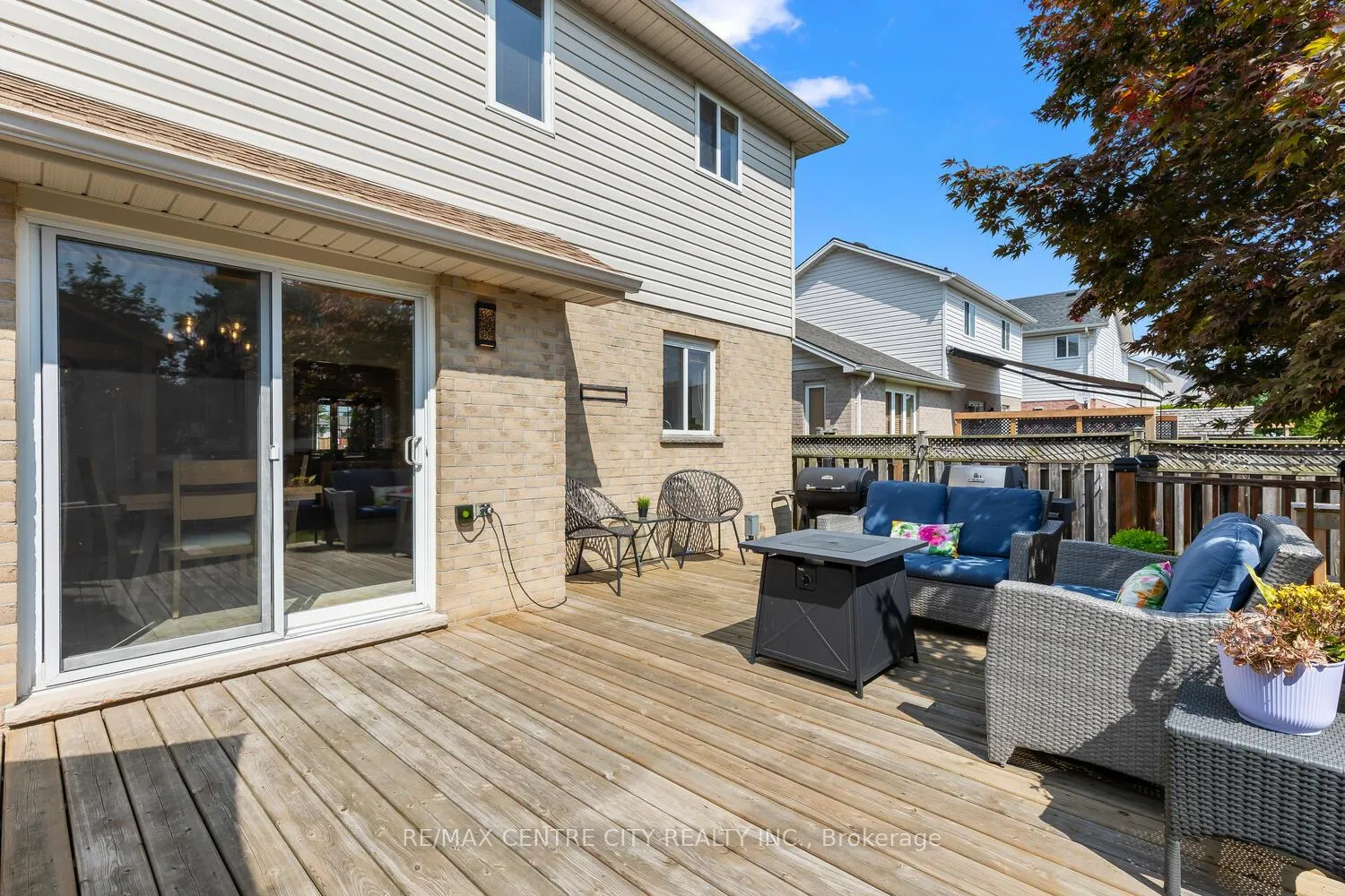 Photo 34 of 56 Mapleridge Crescent, Thames Centre, Dorchester — HOMEH