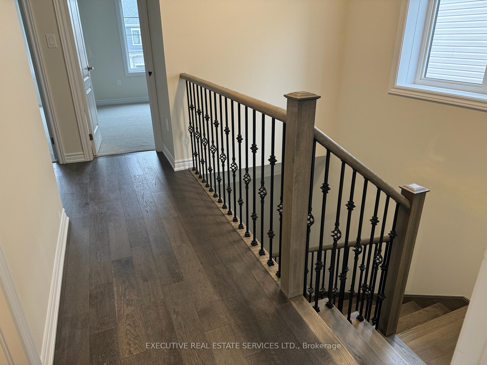 Photo 3 of 40 Concord Drive, Thorold, Rolling Meadows — HOMEH