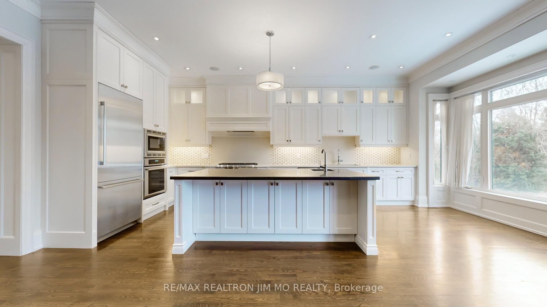 Photo 10 of 416 Elm Road, Toronto, Bedford Park-Nortown — HOMEH