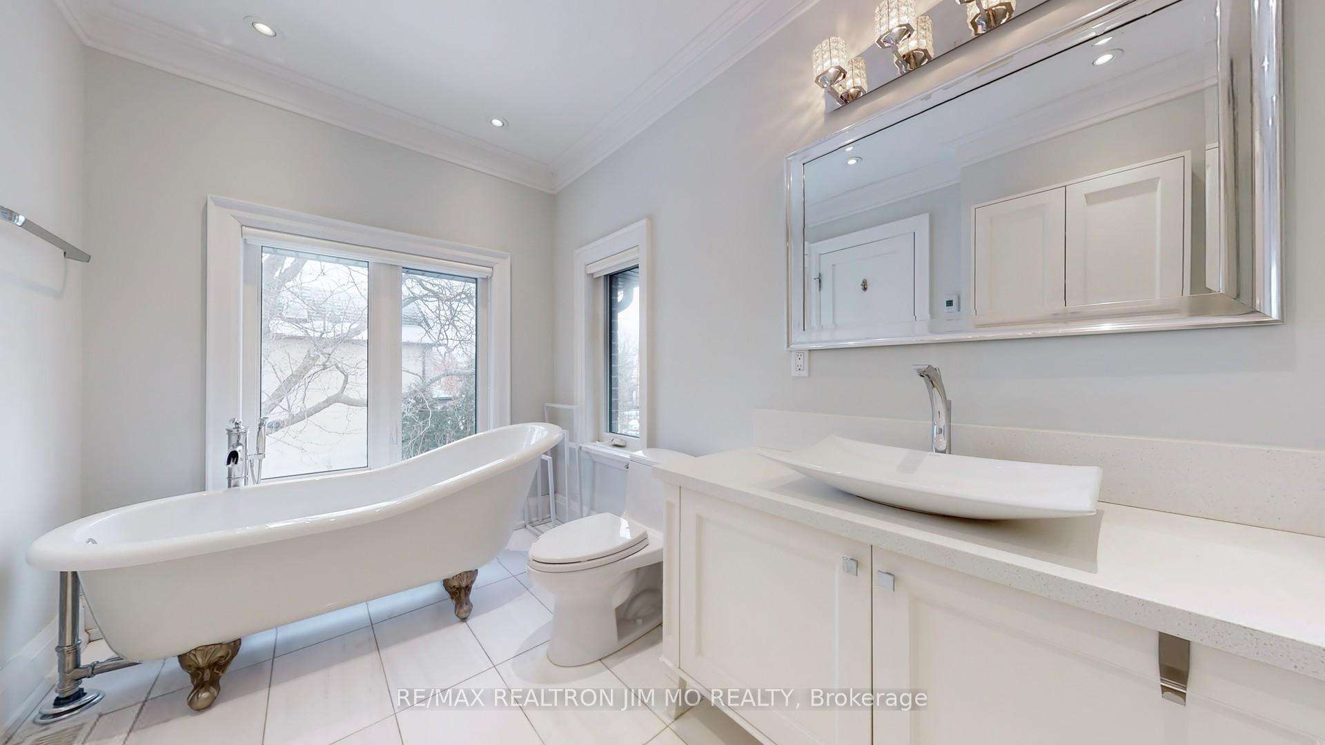 Photo 32 of 416 Elm Road, Toronto, Bedford Park-Nortown — HOMEH