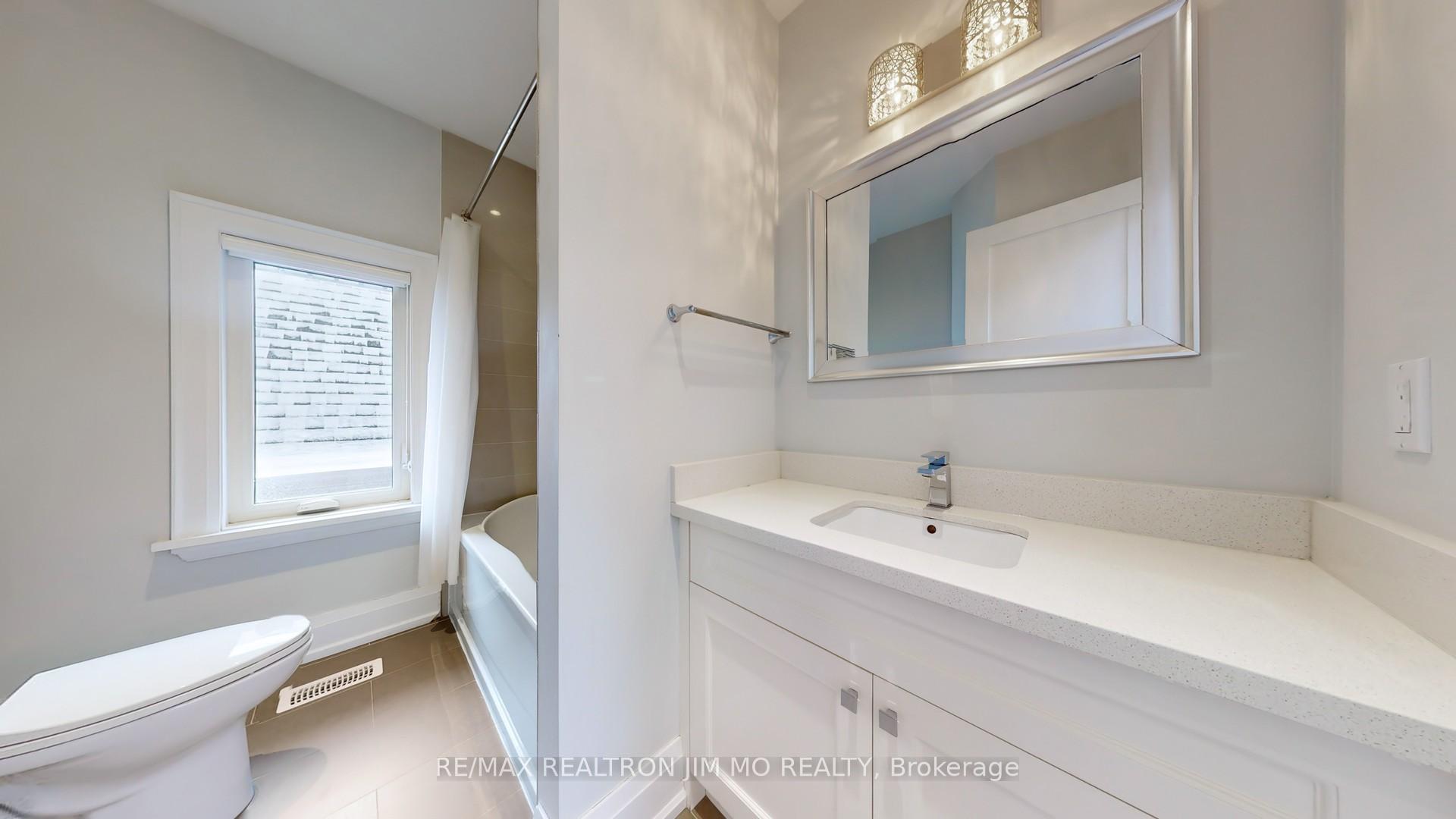 Photo 20 of 416 Elm Road, Toronto, Bedford Park-Nortown — HOMEH
