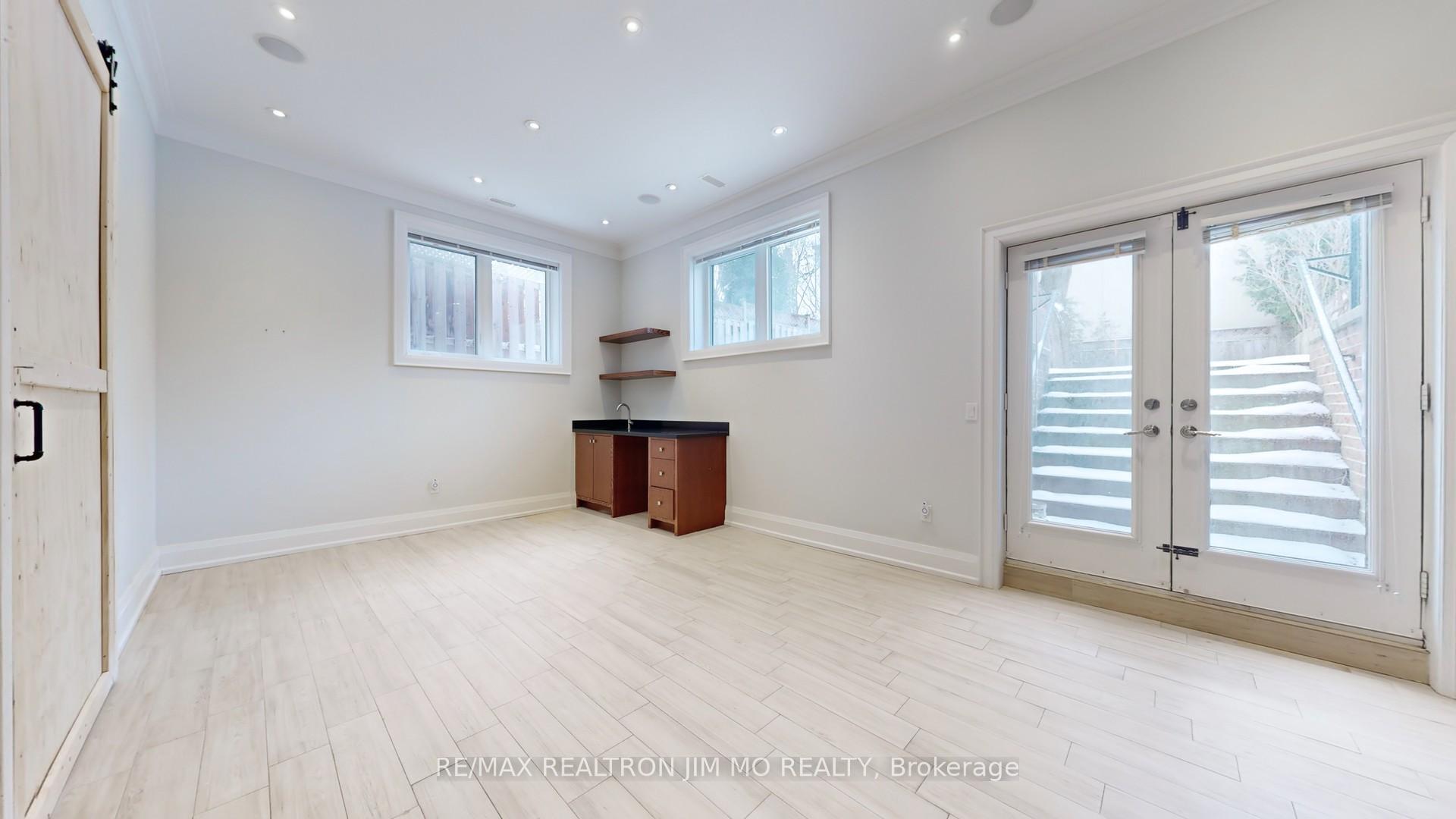 Photo 34 of 416 Elm Road, Toronto, Bedford Park-Nortown — HOMEH