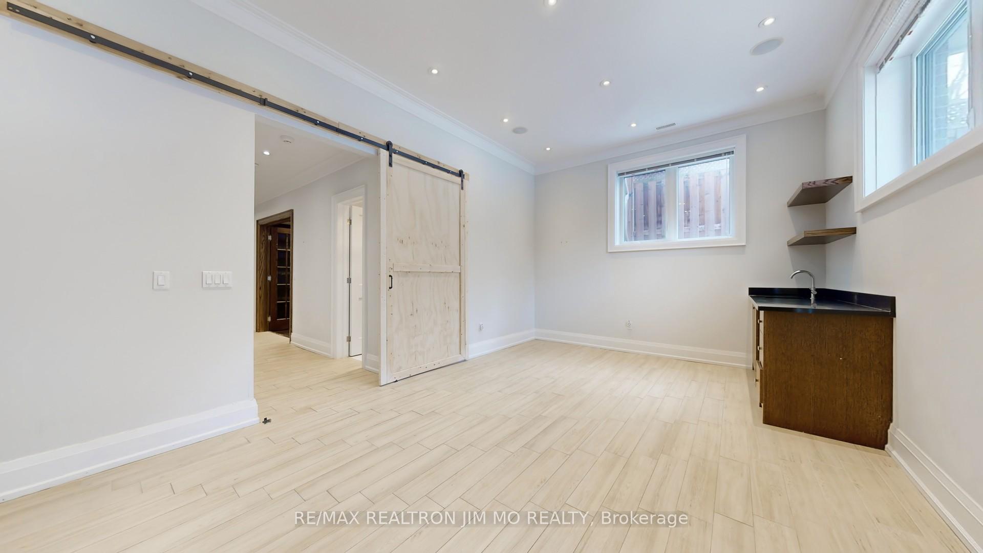 Photo 25 of 416 Elm Road, Toronto, Bedford Park-Nortown — HOMEH
