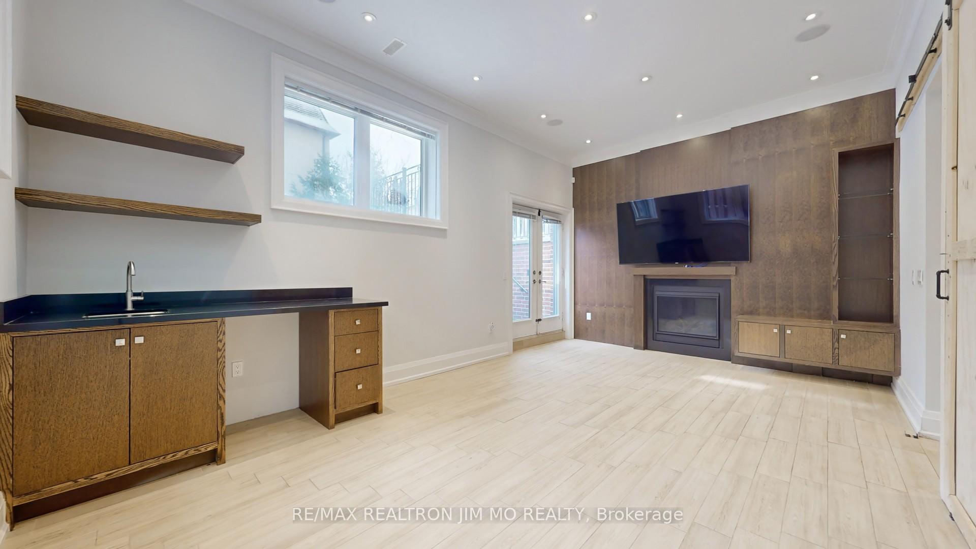 Photo 35 of 416 Elm Road, Toronto, Bedford Park-Nortown — HOMEH