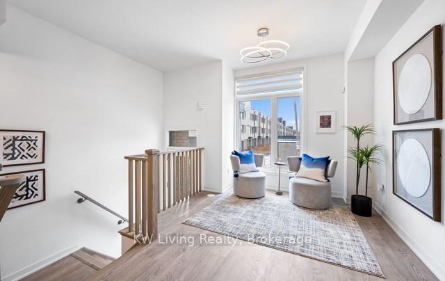 Photo 5 of 52 Hooyo Terrace, Toronto, Englemount-Lawrence — HOMEH