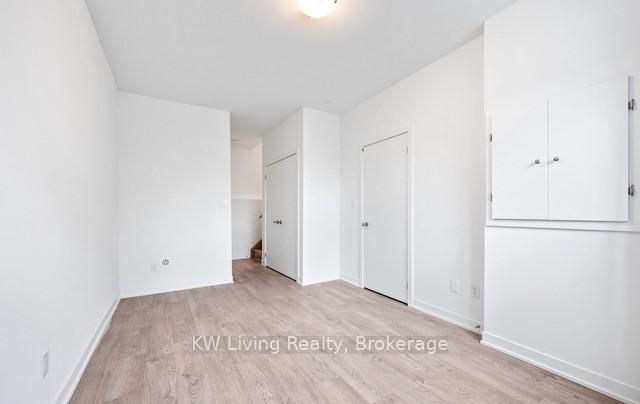 Photo 43 of 52 Hooyo Terrace, Toronto, Englemount-Lawrence — HOMEH