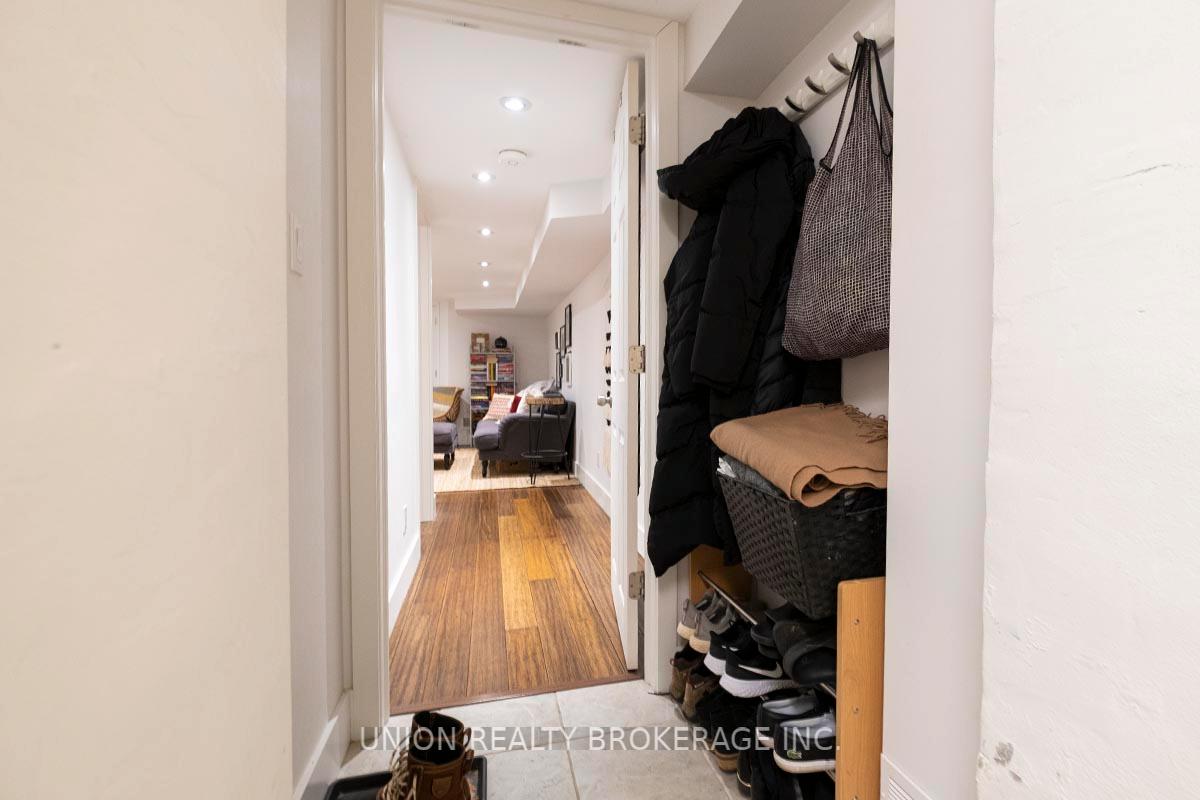 Photo 8 of Unit Lower, 53 Silver Birch Avenue, Toronto, The Beaches — HOMEH