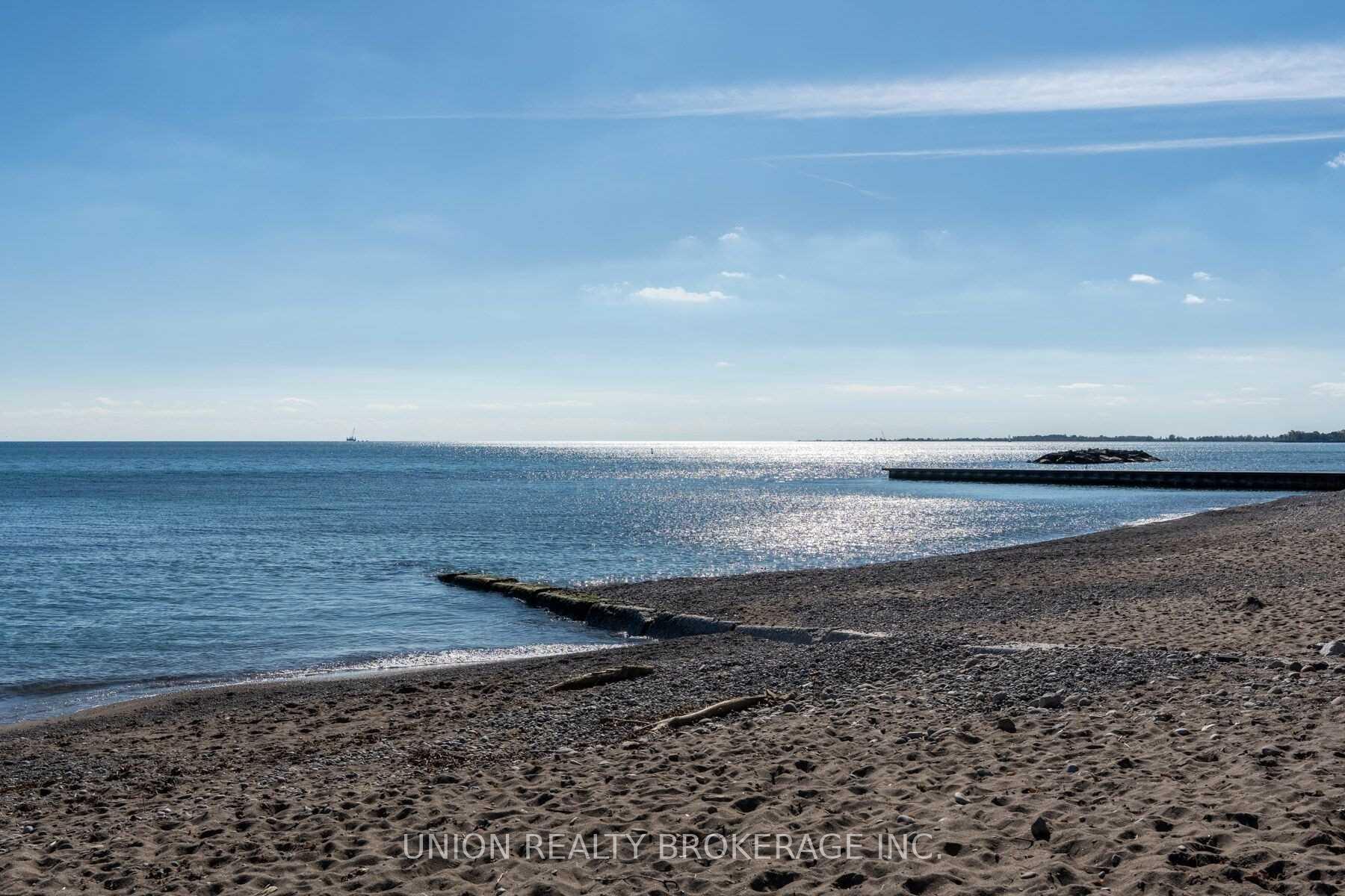 Photo 10 of Unit Lower, 53 Silver Birch Avenue, Toronto, The Beaches — HOMEH