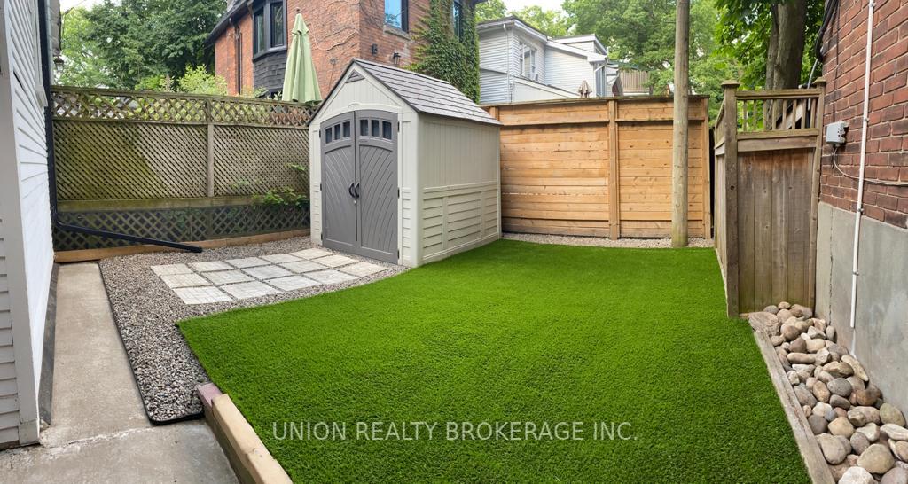 Photo 11 of Unit Lower, 53 Silver Birch Avenue, Toronto, The Beaches — HOMEH