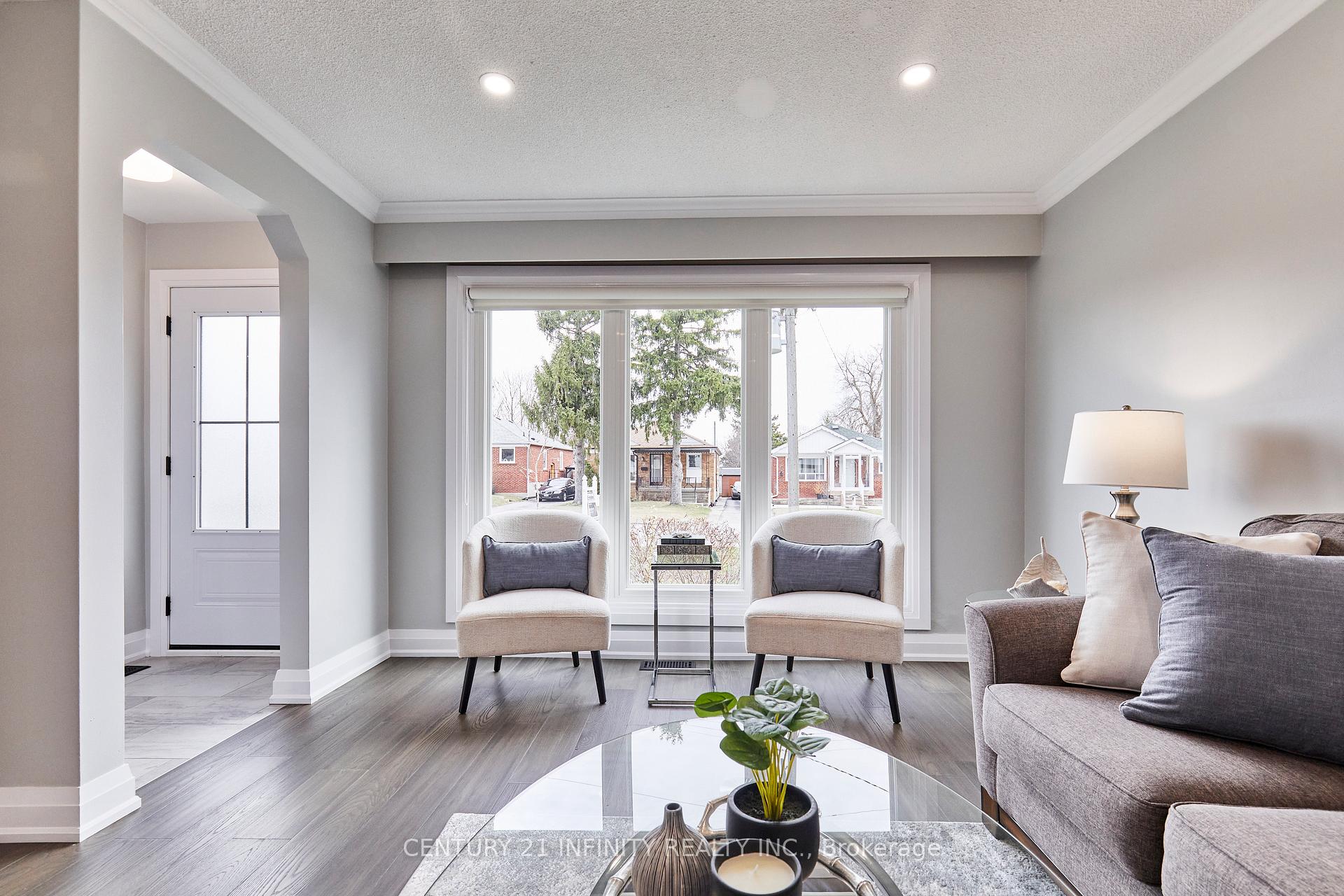 Photo 5 of 12 Honey Drive, Scarborough, Wexford-Maryvale — HOMEH