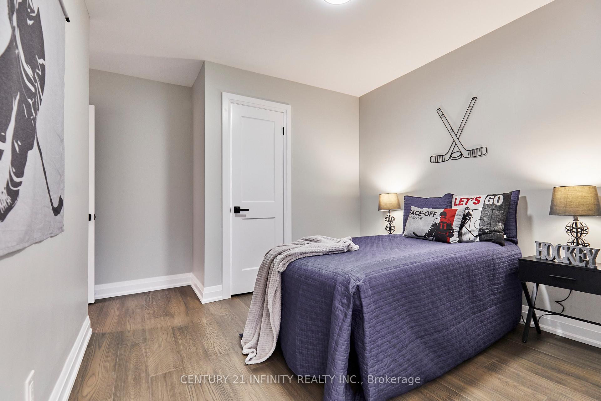 Photo 16 of 12 Honey Drive, Scarborough, Wexford-Maryvale — HOMEH