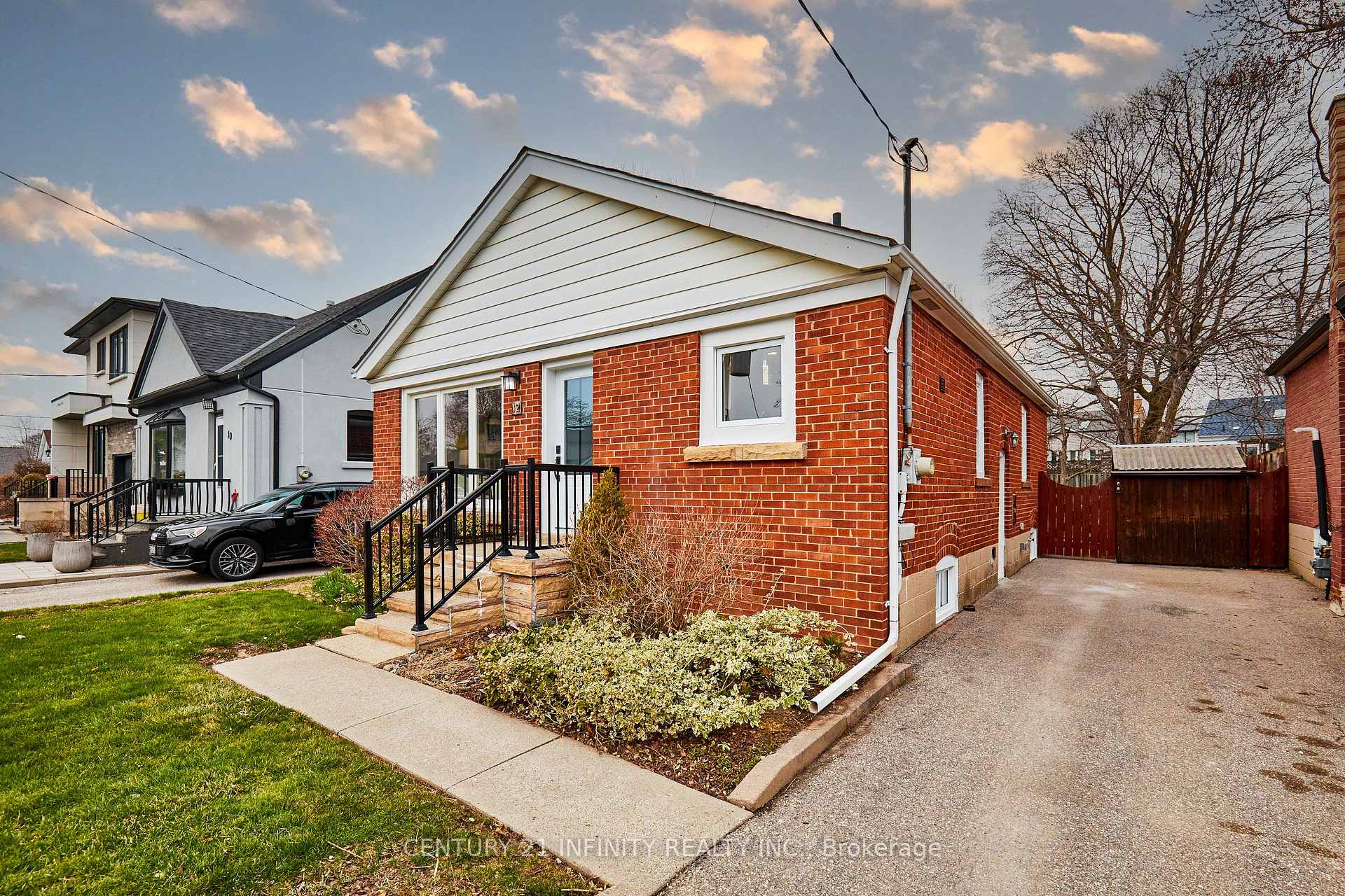 Photo 22 of 12 Honey Drive, Scarborough, Wexford-Maryvale — HOMEH