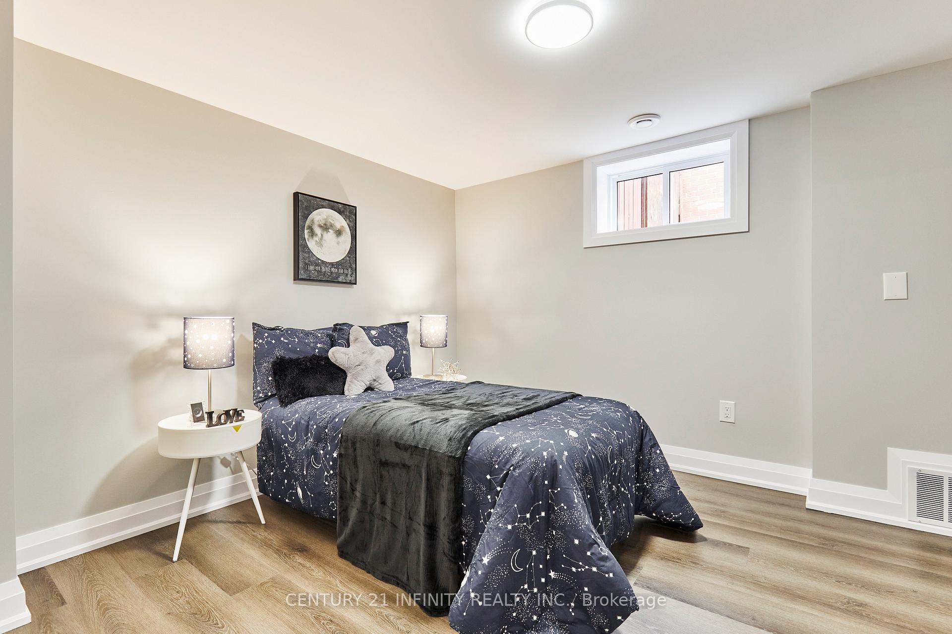 Photo 31 of 12 Honey Drive, Scarborough, Wexford-Maryvale — HOMEH