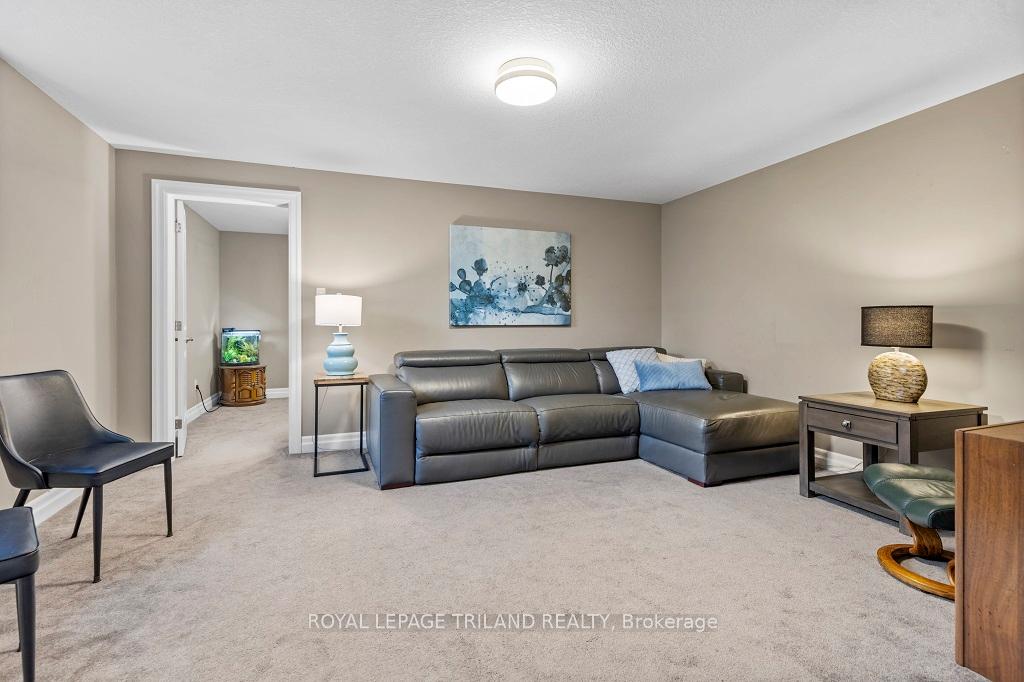Photo 14 of Unit 33, 4700 Hamilton Road, Thames Centre, Dorchester — HOMEH