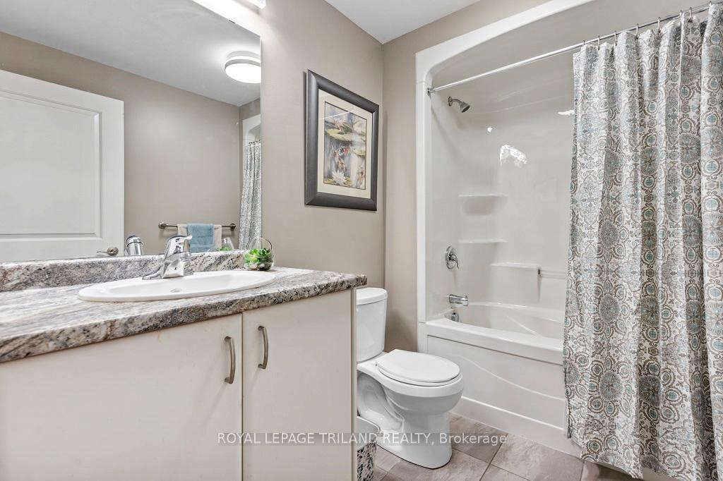 Photo 17 of Unit 33, 4700 Hamilton Road, Thames Centre, Dorchester — HOMEH