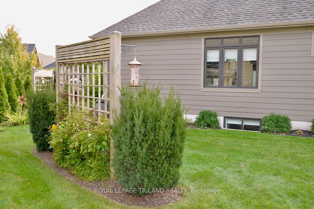 Photo 20 of Unit 33, 4700 Hamilton Road, Thames Centre, Dorchester — HOMEH
