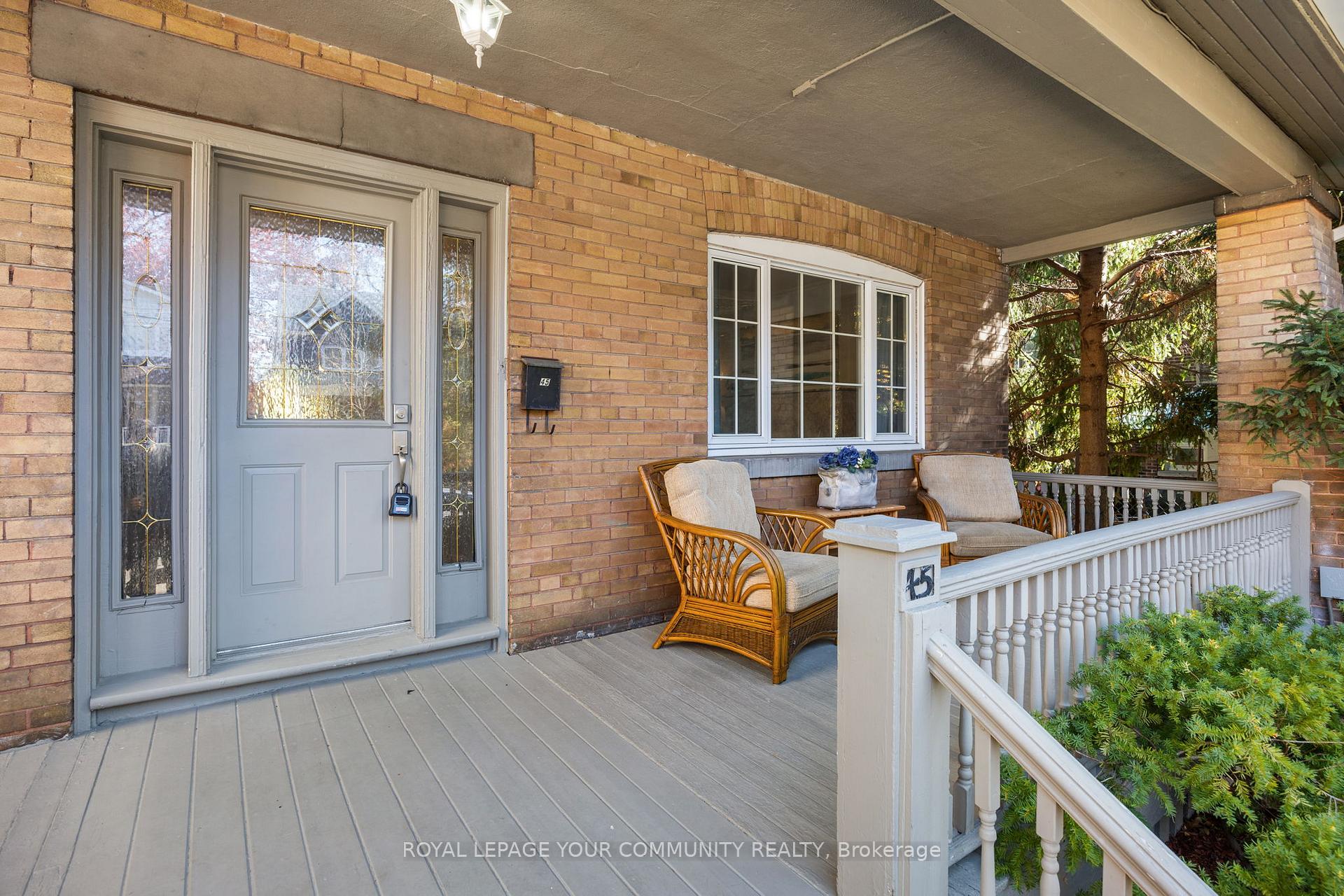 Photo 4 of 45 Beach View Crescent, Toronto, East End-Danforth — HOMEH