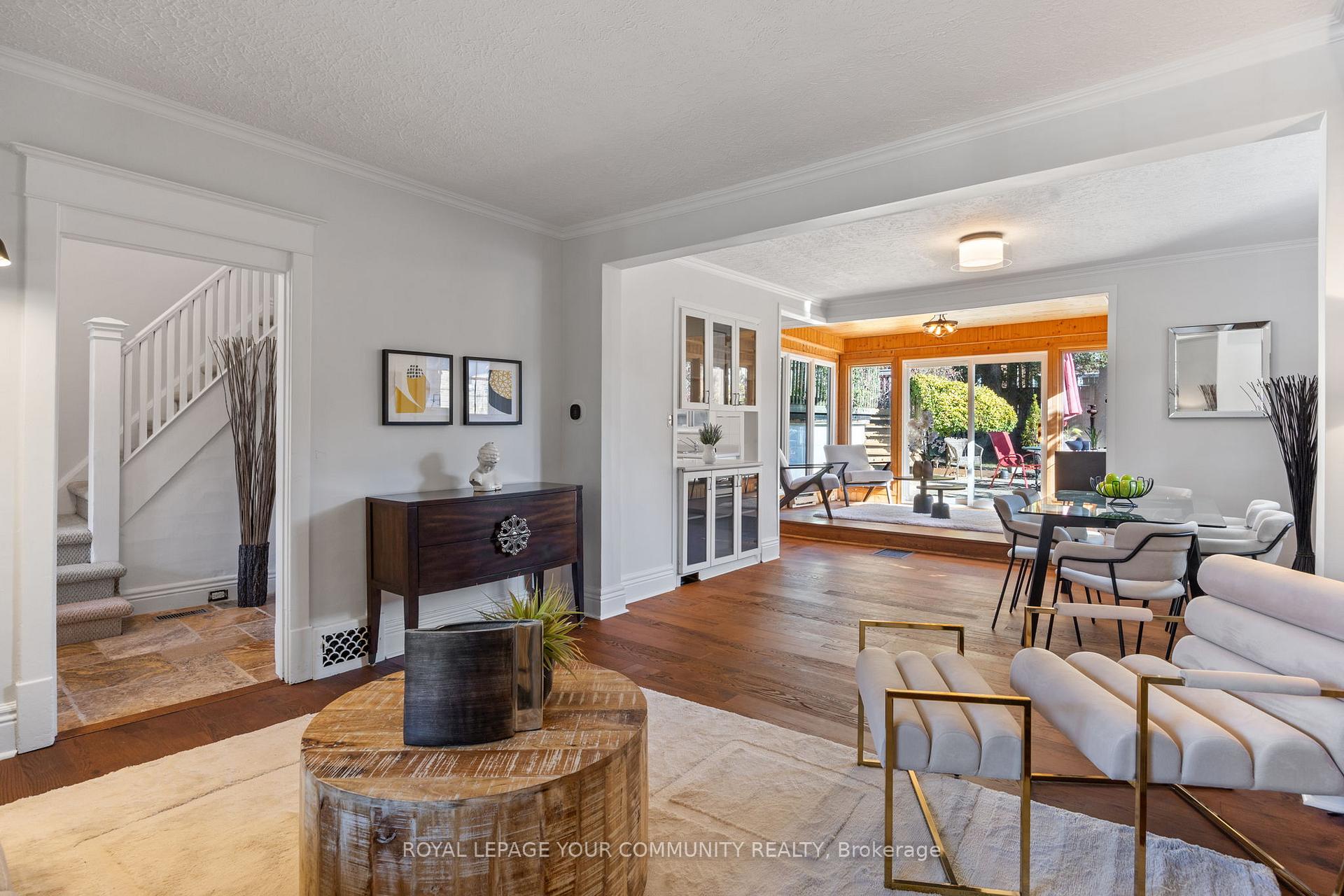 Photo 15 of 45 Beach View Crescent, Toronto, East End-Danforth — HOMEH