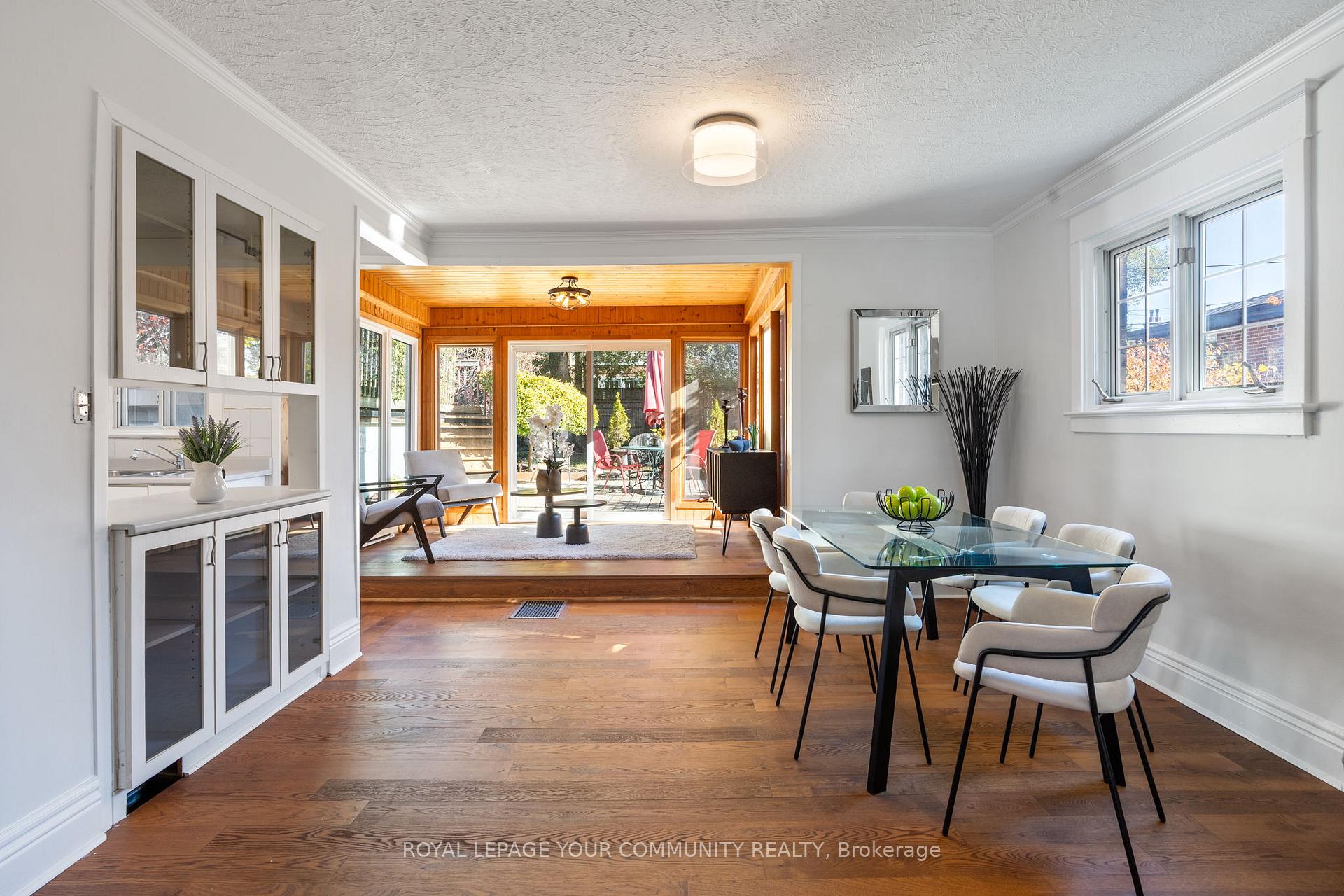 Photo 16 of 45 Beach View Crescent, Toronto, East End-Danforth — HOMEH