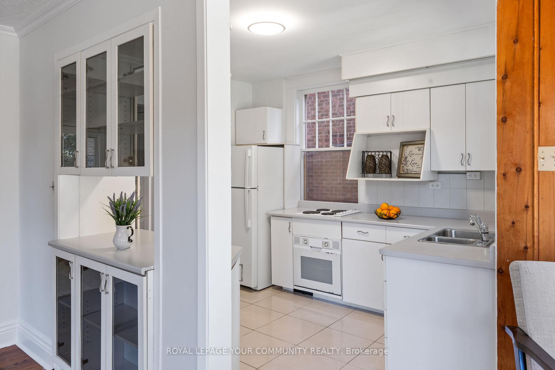 Photo 21 of 45 Beach View Crescent, Toronto, East End-Danforth — HOMEH