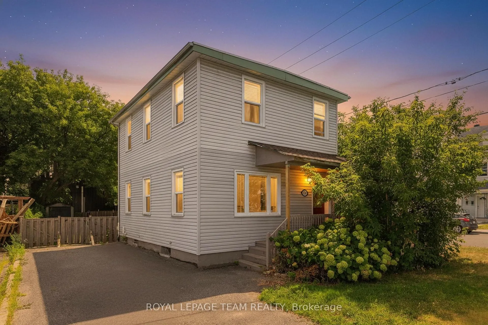 Photo 1 of 240 Garneau Street, Ottawa, Vanier — HOMEH