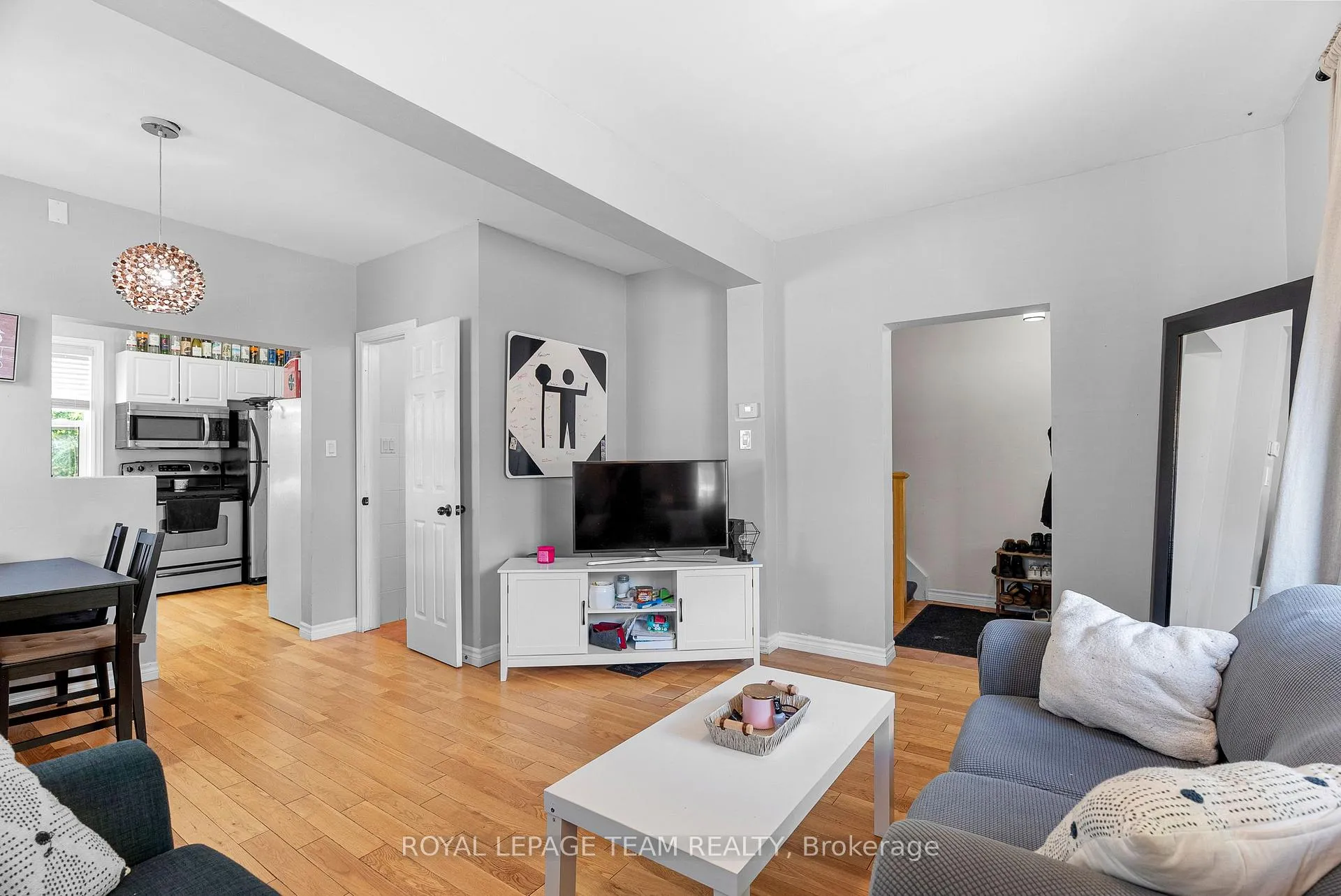 Photo 8 of 240 Garneau Street, Ottawa, Vanier — HOMEH