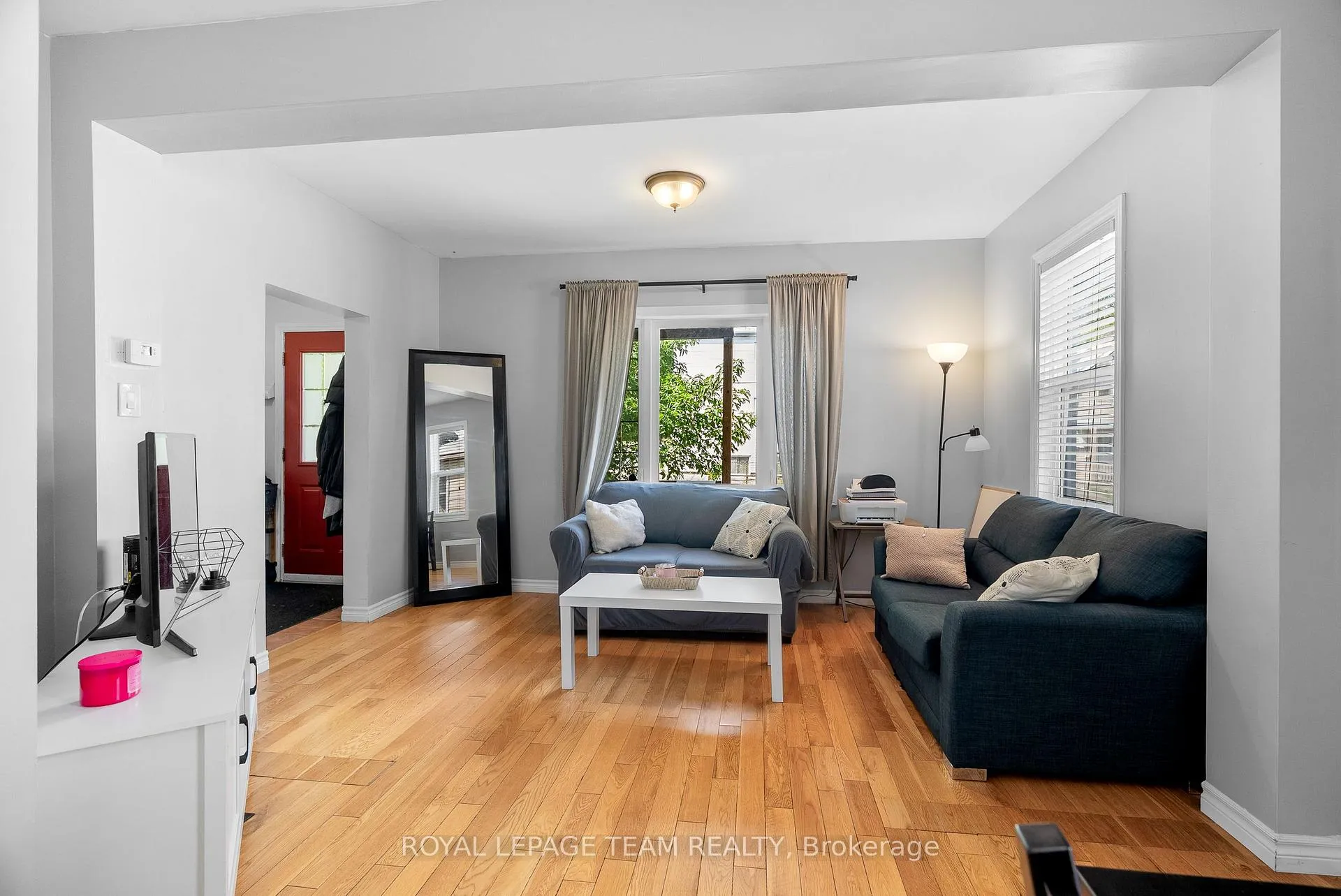 Photo 9 of 240 Garneau Street, Ottawa, Vanier — HOMEH
