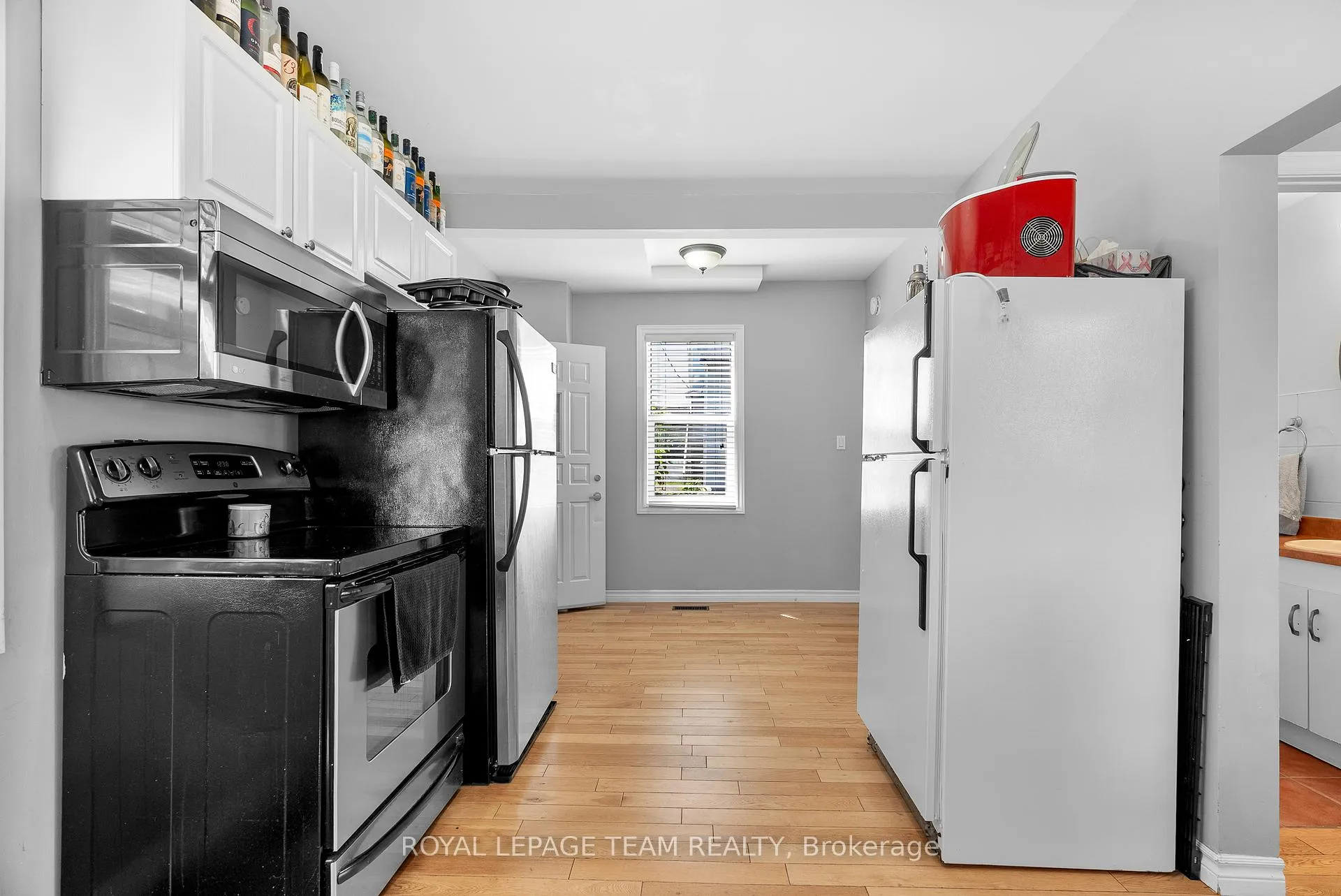 Photo 16 of 240 Garneau Street, Ottawa, Vanier — HOMEH