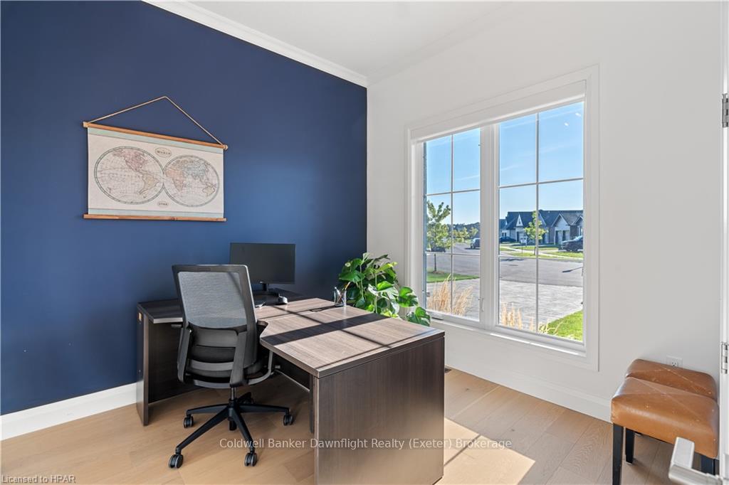 Photo 6 of 135 Foxborough Place, Thames Centre, Thorndale — HOMEH