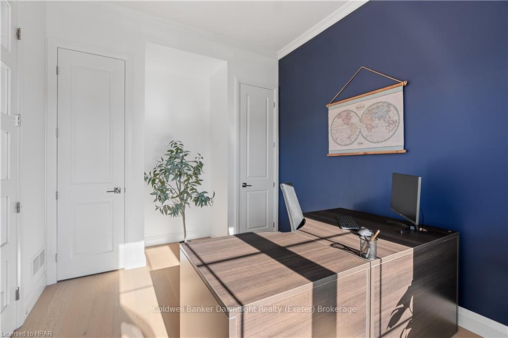 Photo 7 of 135 Foxborough Place, Thames Centre, Thorndale — HOMEH