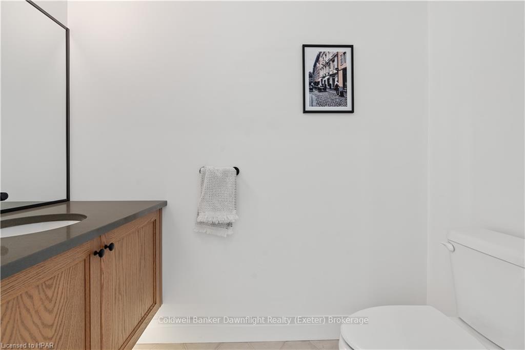 Photo 12 of 135 Foxborough Place, Thames Centre, Thorndale — HOMEH