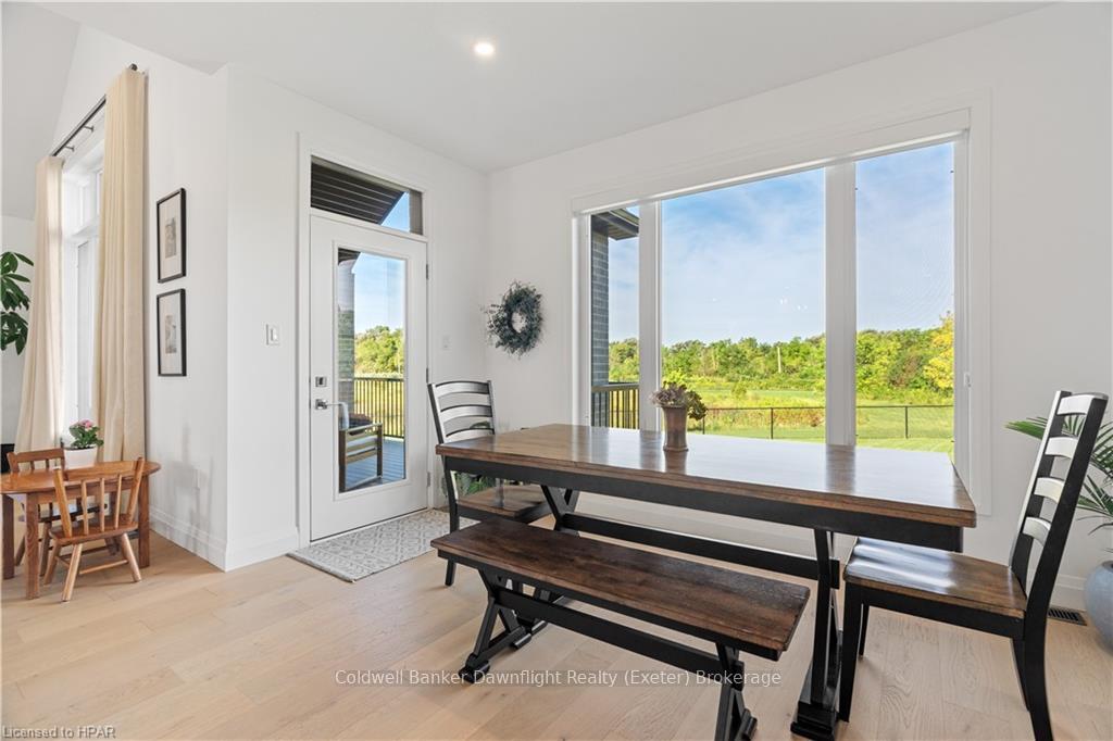 Photo 24 of 135 Foxborough Place, Thames Centre, Thorndale — HOMEH
