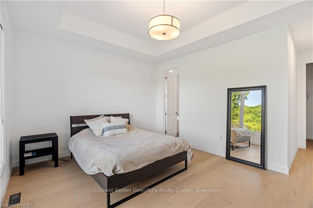 Photo 27 of 135 Foxborough Place, Thames Centre, Thorndale — HOMEH