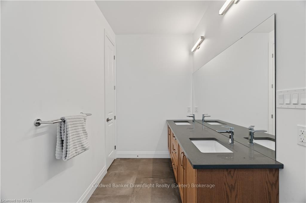 Photo 29 of 135 Foxborough Place, Thames Centre, Thorndale — HOMEH