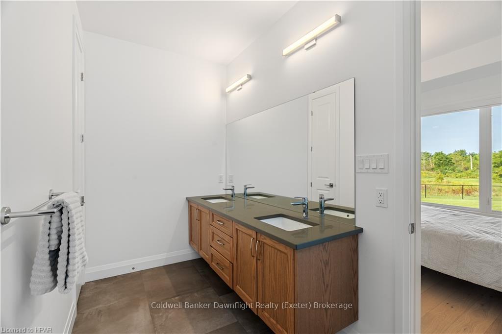 Photo 30 of 135 Foxborough Place, Thames Centre, Thorndale — HOMEH