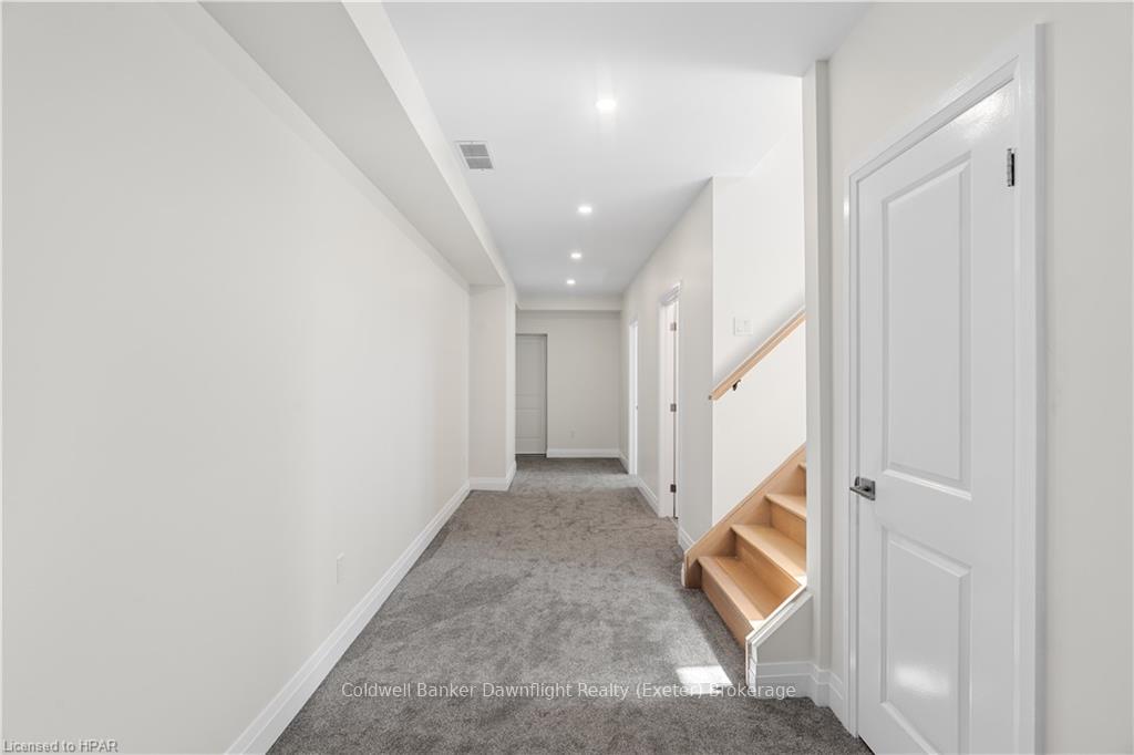 Photo 43 of 135 Foxborough Place, Thames Centre, Thorndale — HOMEH