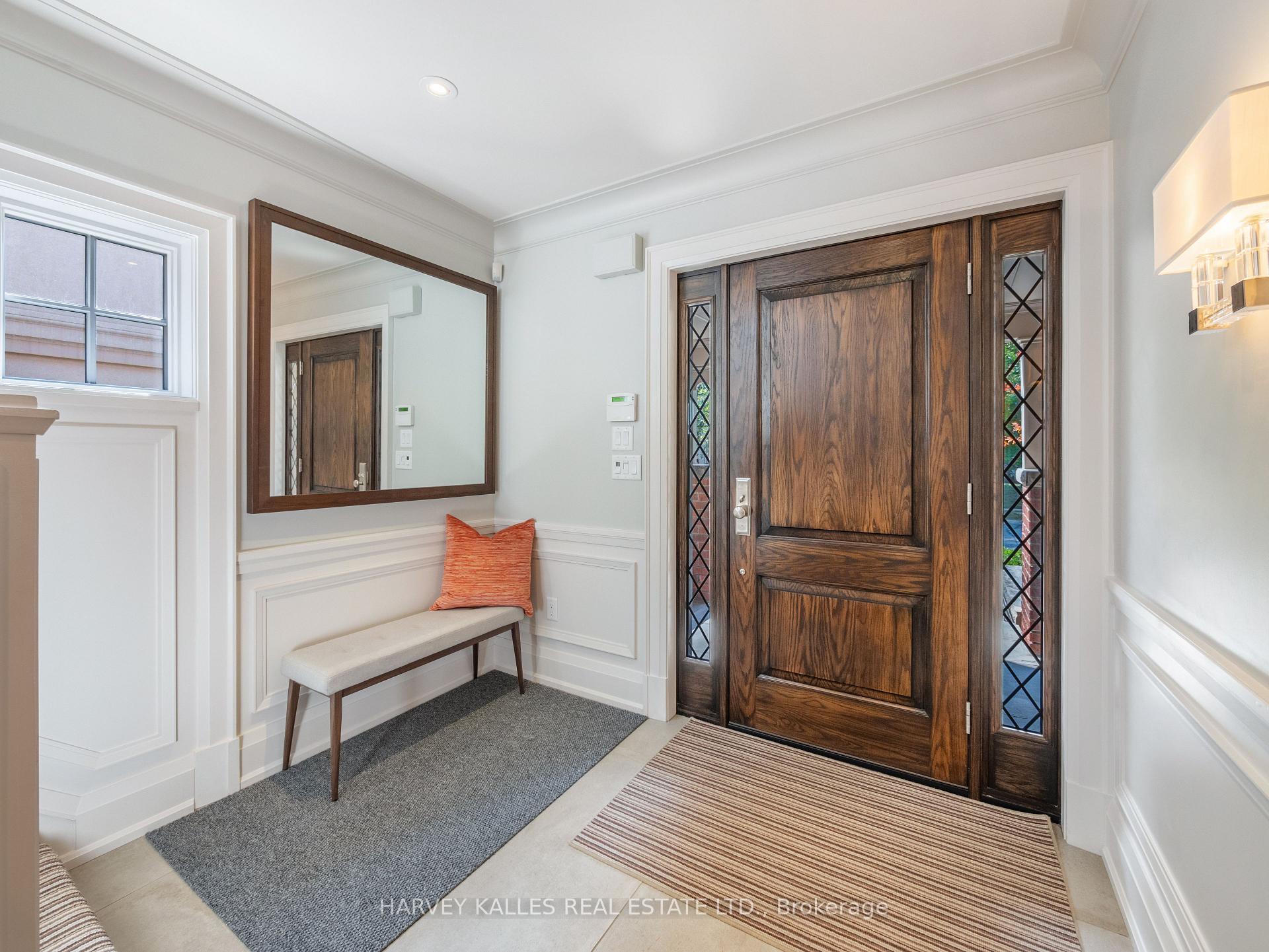 Photo 3 of 83 Lascelles Boulevard, Toronto, Yonge-Eglinton — HOMEH