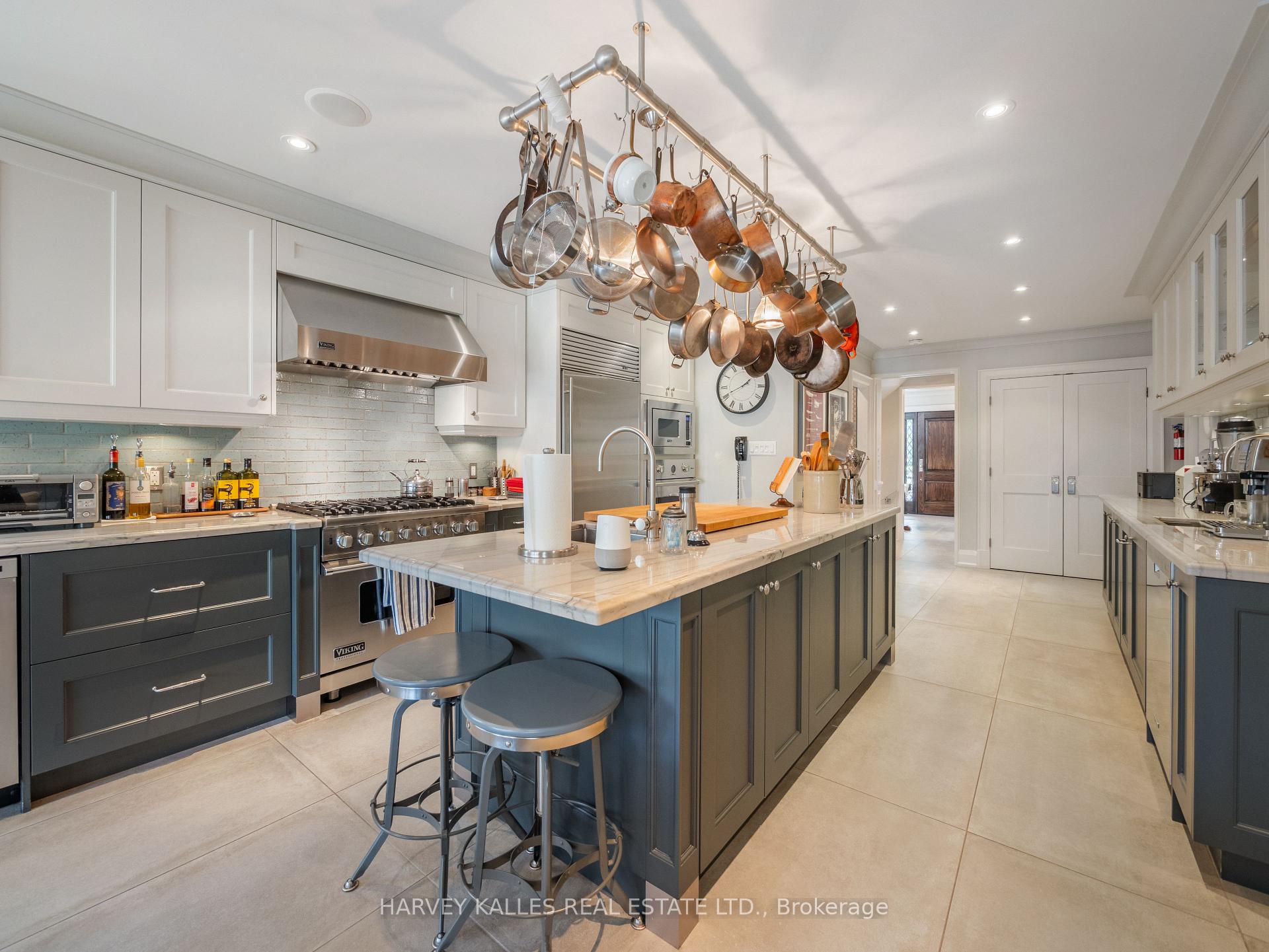 Photo 2 of 83 Lascelles Boulevard, Toronto, Yonge-Eglinton — HOMEH