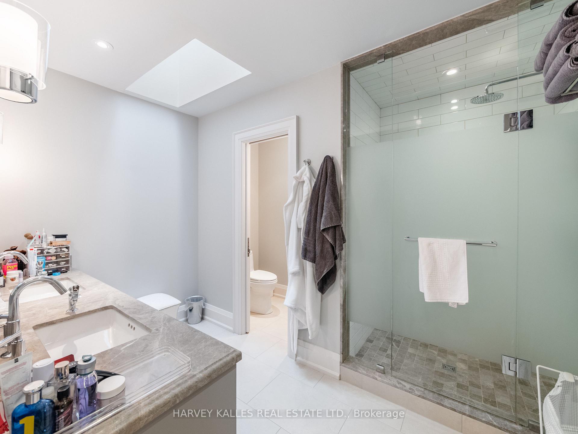 Photo 25 of 83 Lascelles Boulevard, Toronto, Yonge-Eglinton — HOMEH