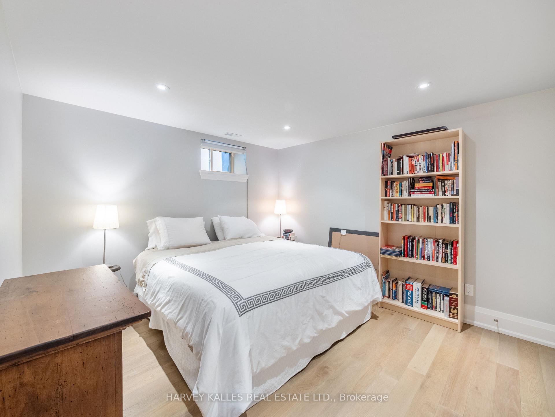 Photo 34 of 83 Lascelles Boulevard, Toronto, Yonge-Eglinton — HOMEH