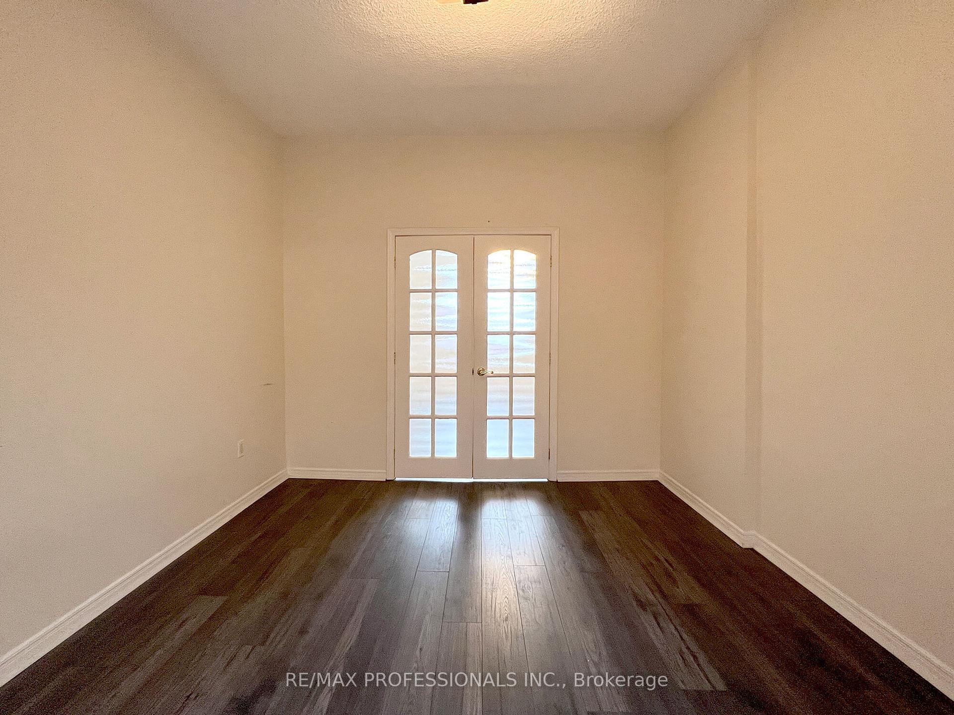 Photo 20 of Unit Upper, 385 Dundas Street E, Toronto, Moss Park — HOMEH