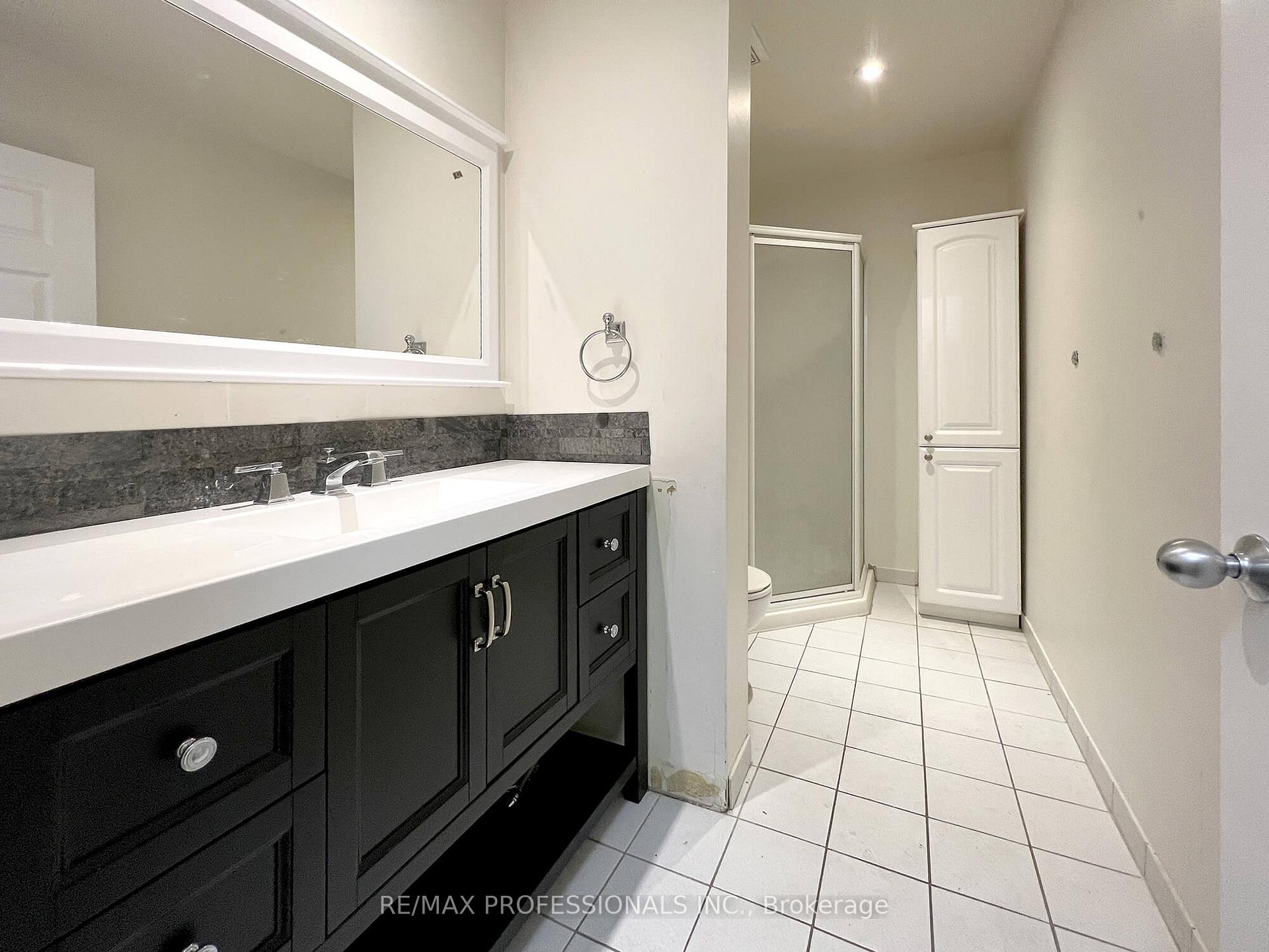 Photo 23 of Unit Upper, 385 Dundas Street E, Toronto, Moss Park — HOMEH