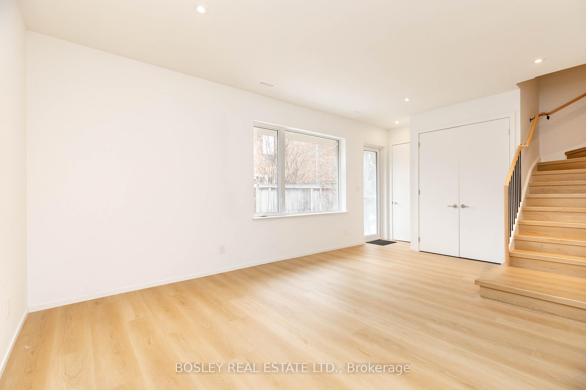 Photo 7 of 2165B Gerrard Street E, Toronto, East End-Danforth — HOMEH