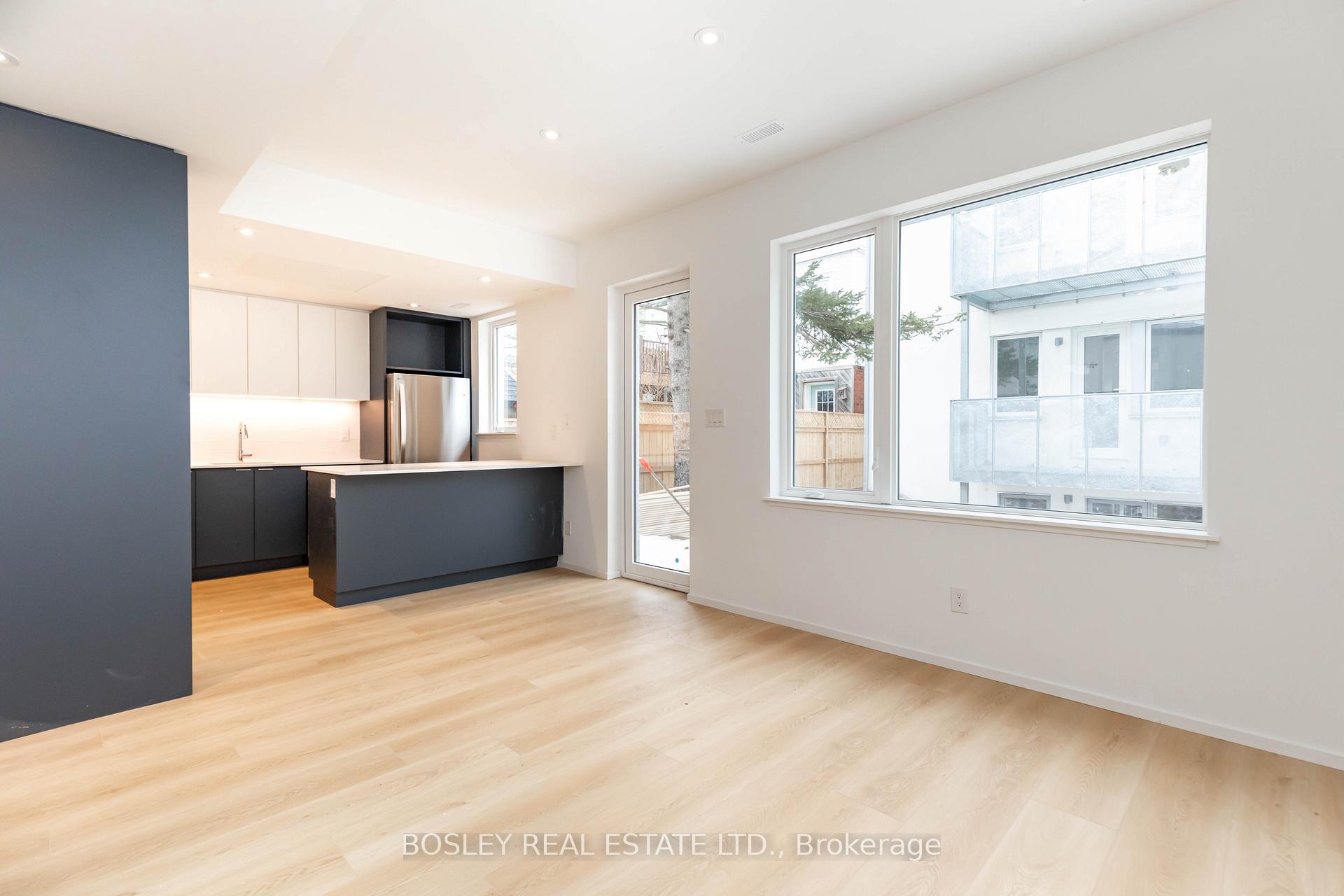 Photo 8 of 2165B Gerrard Street E, Toronto, East End-Danforth — HOMEH