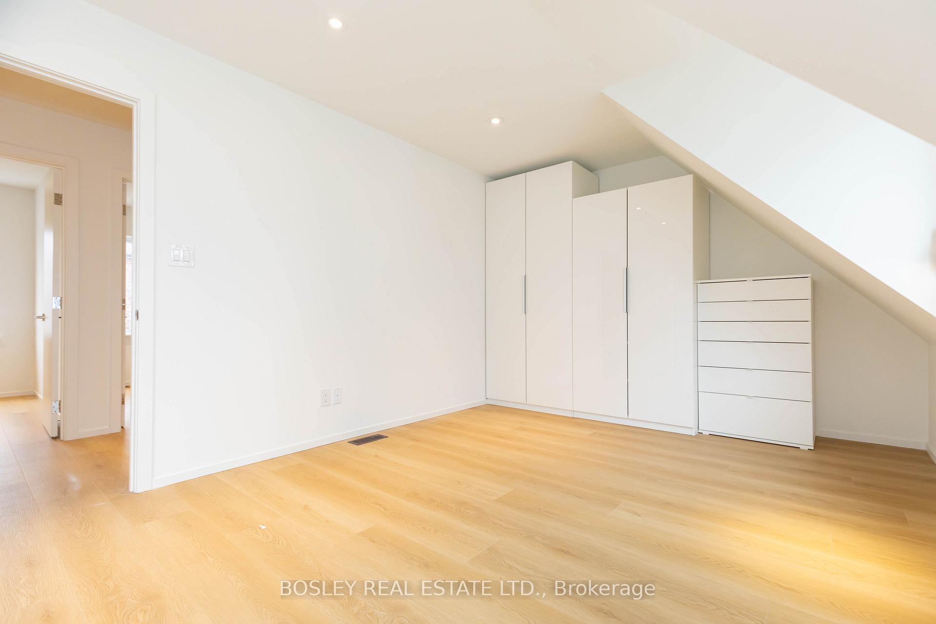 Photo 18 of 2165B Gerrard Street E, Toronto, East End-Danforth — HOMEH
