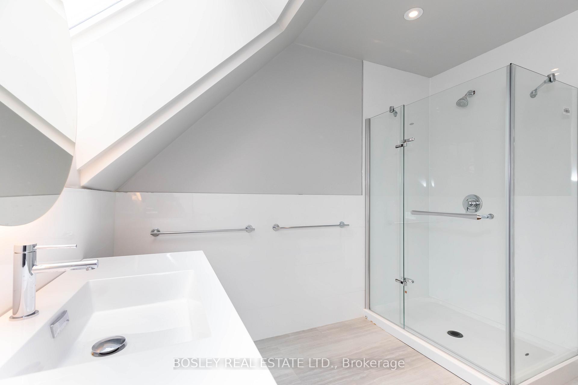 Photo 22 of 2165B Gerrard Street E, Toronto, East End-Danforth — HOMEH