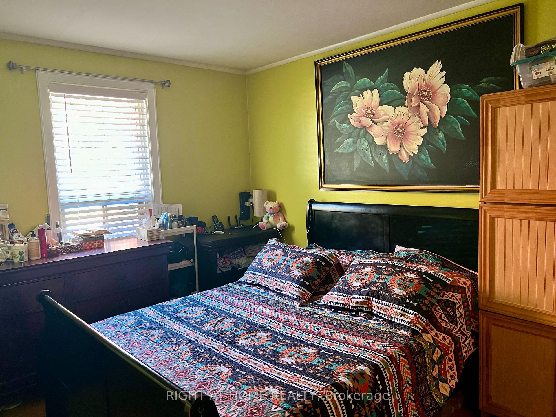 Photo 10 of 62 Lanark Avenue, Toronto, Oakwood Village — HOMEH