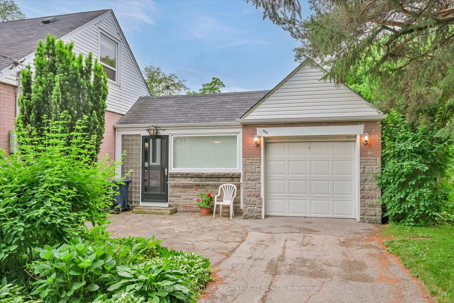 Photo 7 of 1 Glenshaw Crescent, Toronto, O'Connor-Parkview — HOMEH